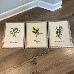 Three piece wall decor set